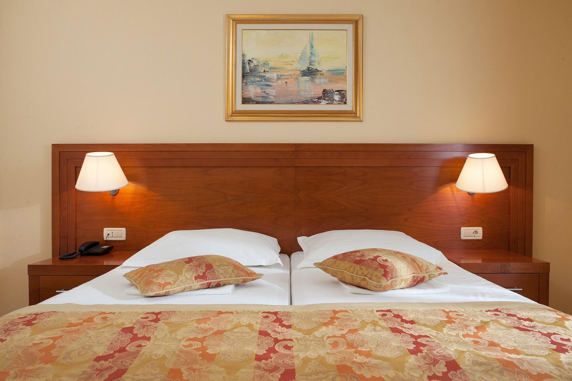 Hotel Bella Vista Drvenik  Εξωτερικό φωτογραφία